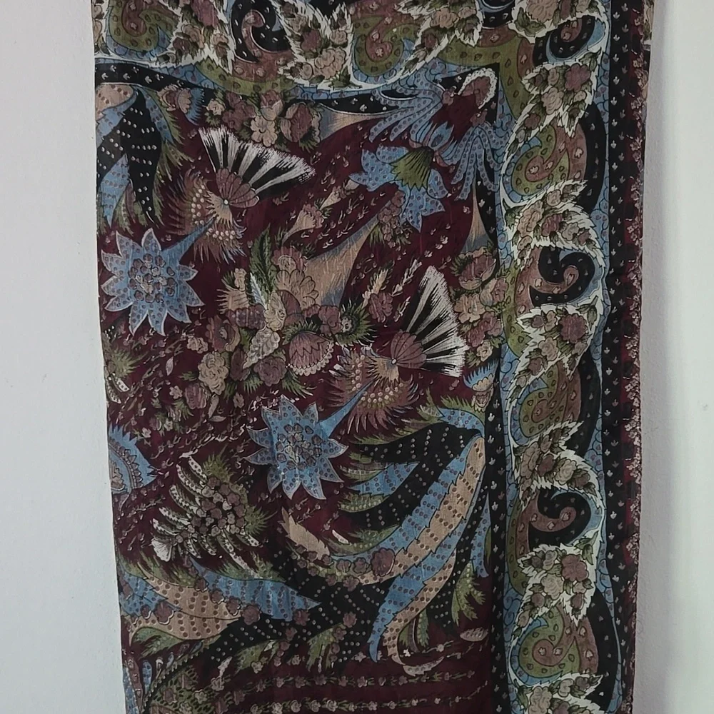 VINTAGE Oversized Indian Silk Shawl Scarf